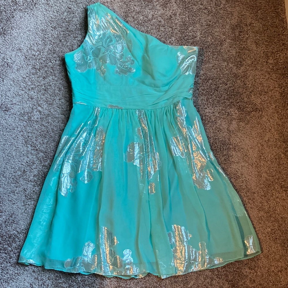 GUC One Shoulder Dress